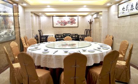 Five Rams City Hotel - Housity