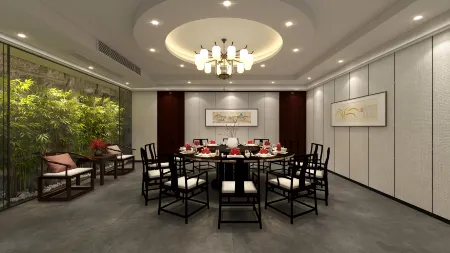 Ocean International Hotel (Zhanjiang Jinshawan Scenic Area Branch) Отели рядом со станцией Zhanjiang West Railway Station