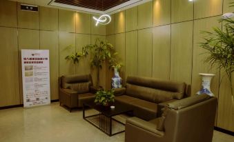 GreenTree Hotel (Tengzhou Railway Station Zhen'ai)