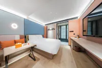 Orange Fuzhou Taijiang Wanda Financial Street Hotel Hotel in zona Luoxing Tower