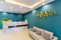 Chenghua Hotel (Zhaowuda Road Inner Mongolia University)