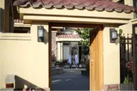 A small family yard