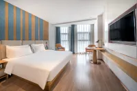 CHAMJOY Hotel (Quzhou High-Speed Railway Station) Hotels in Quzhou
