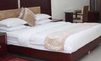 Quarter House Hotels