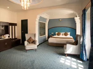 Maya Manor Boutique Hotel by KGH Group