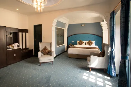 Maya Manor Boutique Hotel by KGH Group