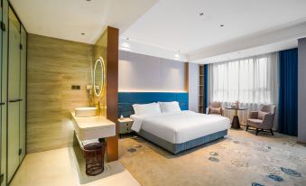 Huaxia Century Hotel (Xiangshan Wanda Plaza People's Square)