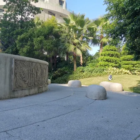 Beihai 818 Hotel Apartment (Beibuwan No.1 Branch)