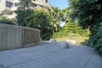 Beihai 818 Hotel Apartment (Beibuwan No.1 Branch) Hotel a 