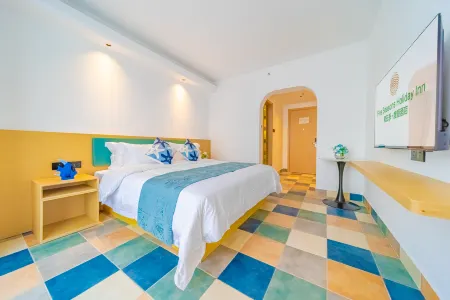 Five Seasons Holiday Inn Отели рядом с достопримечательностью «Turtle National Reserve Areas»