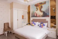 HuangTing Hotel