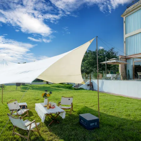 Weizhou Island Youyu Holiday Homestay (Wucaitan Branch)