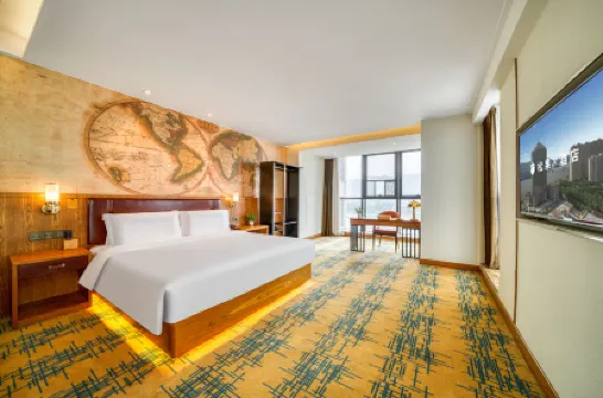 Tonglu Fuchun River Rosery Hotel