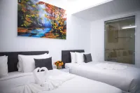 Chiangmai Midpoint Activity Hostel