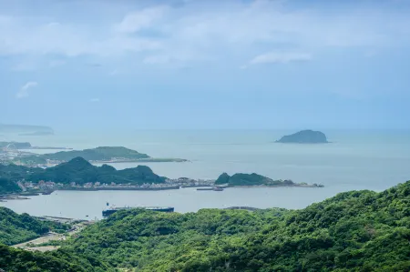 Ju Jiu House Отели рядом с достопримечательностью «Wuer Chahu Shan/Teapot Mountain»