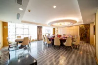 Kaili Zongheng Grand Hotel (Wanbo Civic Plaza) Hotels in Kaili