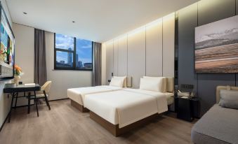 Atour Hotel Taizhou Jiaojiang Xueyuan Road