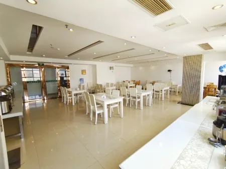 GreenTree Inn AnHui AnQing TaiHu East RenMin Road Cultural Expo Park Express Hotel Отели в г. Тайху