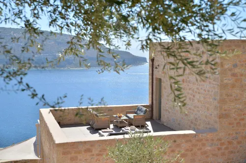 Akrolithi Boutique Hotel Hotels in Karavostasion