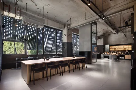 MEHOOD LESTIE Hotel (Shenbei University Town Fantawild Store) Отели рядом с достопримечательностью «Shenyang Institute of Engineering»