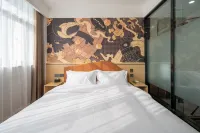 IU Hotel (Handan Railway Station Handan Road Branch) - Kitchens