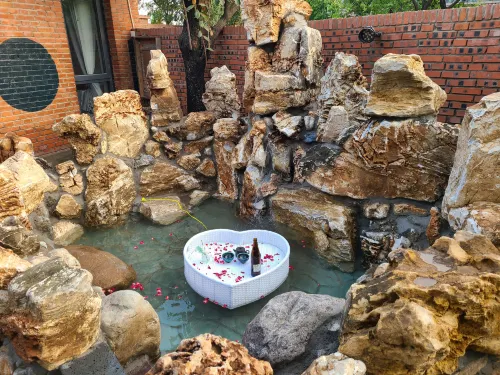 真順·雲放温泉アートホテル