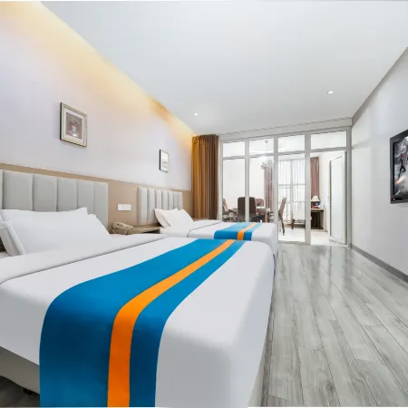 Deyang Liansheng Hotel
