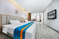 Deyang Liansheng Hotel - Gym