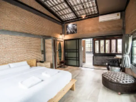 ณ คลองหลวง บูทีค รีสอร์ท โรงแรมในอำเภอ คลองหลวง