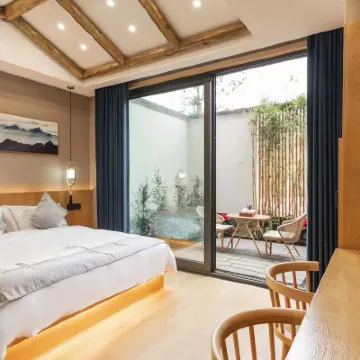 Ya'an Mengding Mountain Guesthouse Hotels near Mengding Mountain