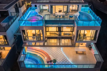 Huizhou Shuangyue Bay Excellent Half Mountain Sea View Resort Villa