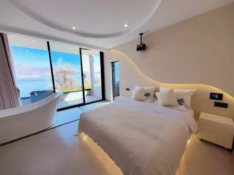 大理海天一オーシャンビュー中国式旅館（洱海生態廊道才村港）