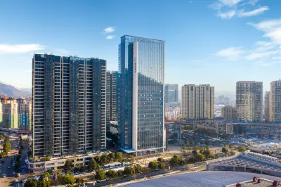 Atour Hotel (Taizhou Linhai) Hotel dekat East Lake of Linhai