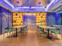 Xinghe Yuezhi·S Hotel (Guangzhou Railway Station Subway Station Baima Clothing City Branch) Hotels in Kanton