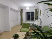 歡宿·海景公寓（營口鮁魚圈家樂福店） 世紀廣場/萬達廣場住宿飯店