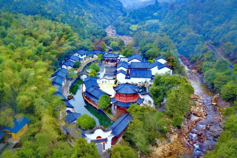 Gupo Mountain Third Sister Story Forest Hot Spring Travel Healing Resort Hotel