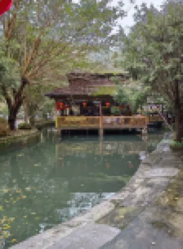 Lingli Home Xingquanwan Tangquan Resort