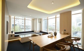 UH Suite Seoul Deoksugung