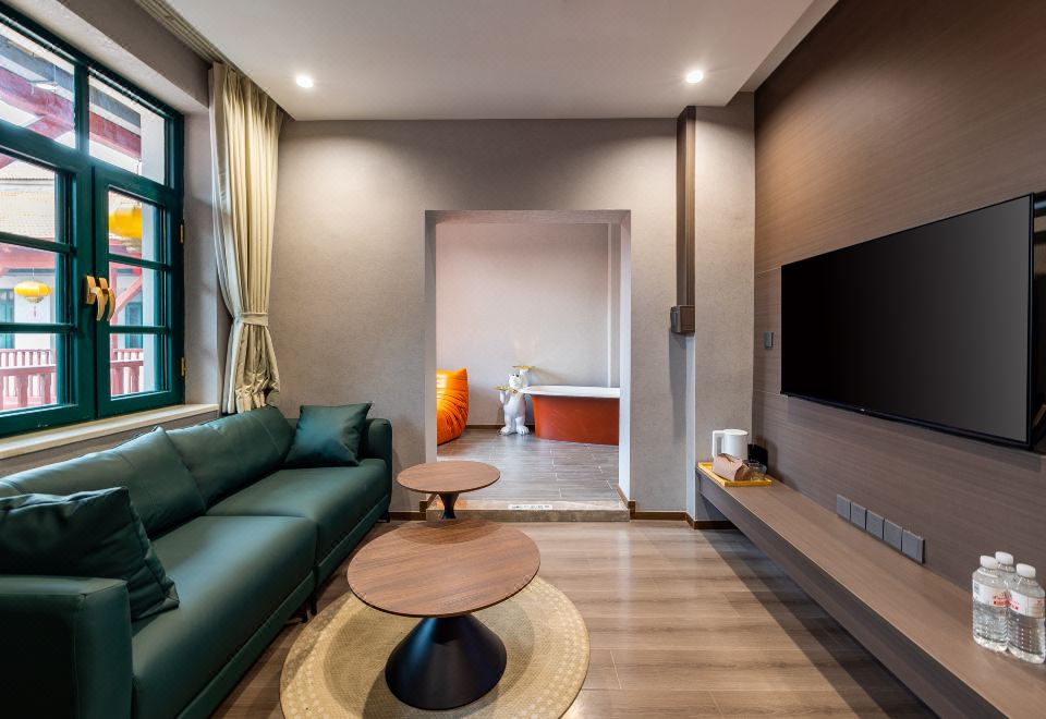 2. 월드 관윈리 호..