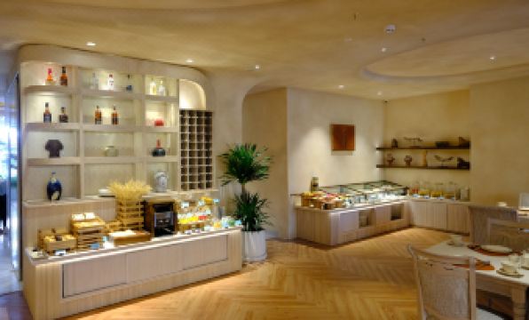 Silverland Sil Hotel