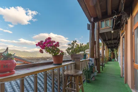 Dishui Danping Ancient City Panoramic Homestay (Lijiang Ancient City Sifang Street) Отели рядом с достопримечательностью «Square Market»