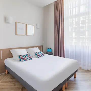 Appart’City Confort Reims Centre Hotels near La Mine