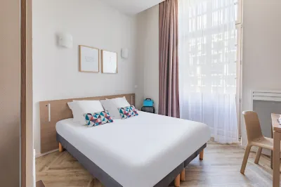 Appart’City Confort Reims Centre Hotels near Champagne Taittinger