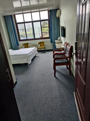 Anmen C Bao Hotel