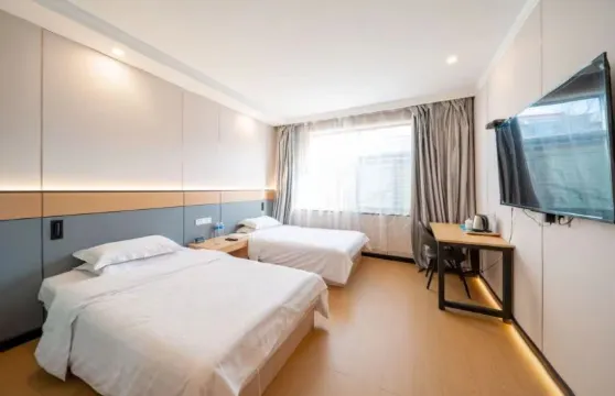 襄垣艾尚興隆賓館