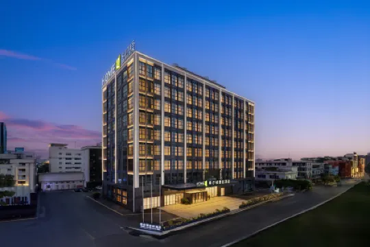 Home2 Suites by Hilton Dongguan Shipai Отели в г. Дунгуань