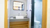 Quwo Hotel (Eastern District Branch) Hotels in Quwo