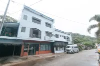 RedDoorz @ Raj Inn Guimaras Các khách sạn ở Guimaras