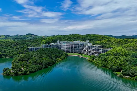 HENTIQUE RESORT TIANMU LAKE