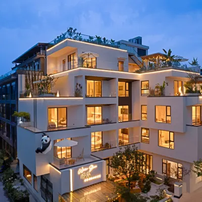 Warm Shore Hotels near Dujiangyan Open View Mountain RV Resort